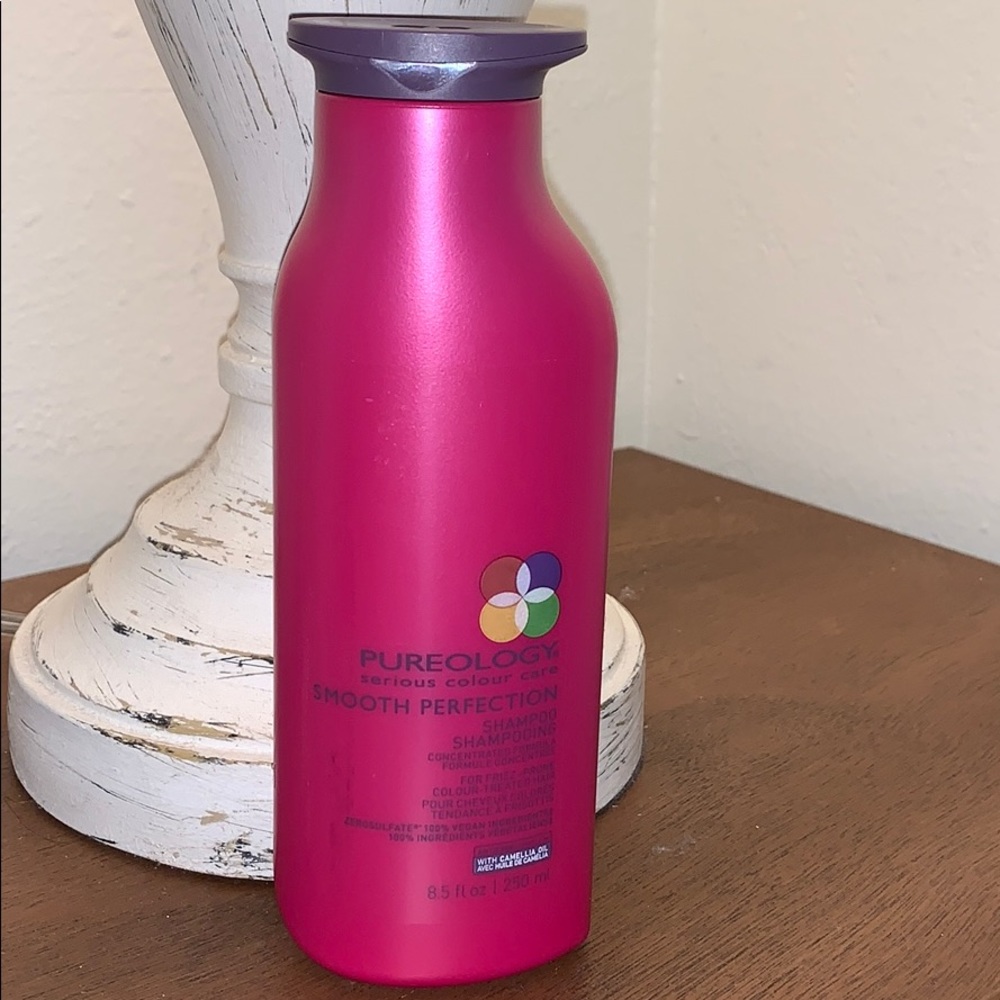 PUREOLOGY  Smooth Perfection SHAMPOO color care